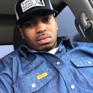 Meet your Posher, Deonte